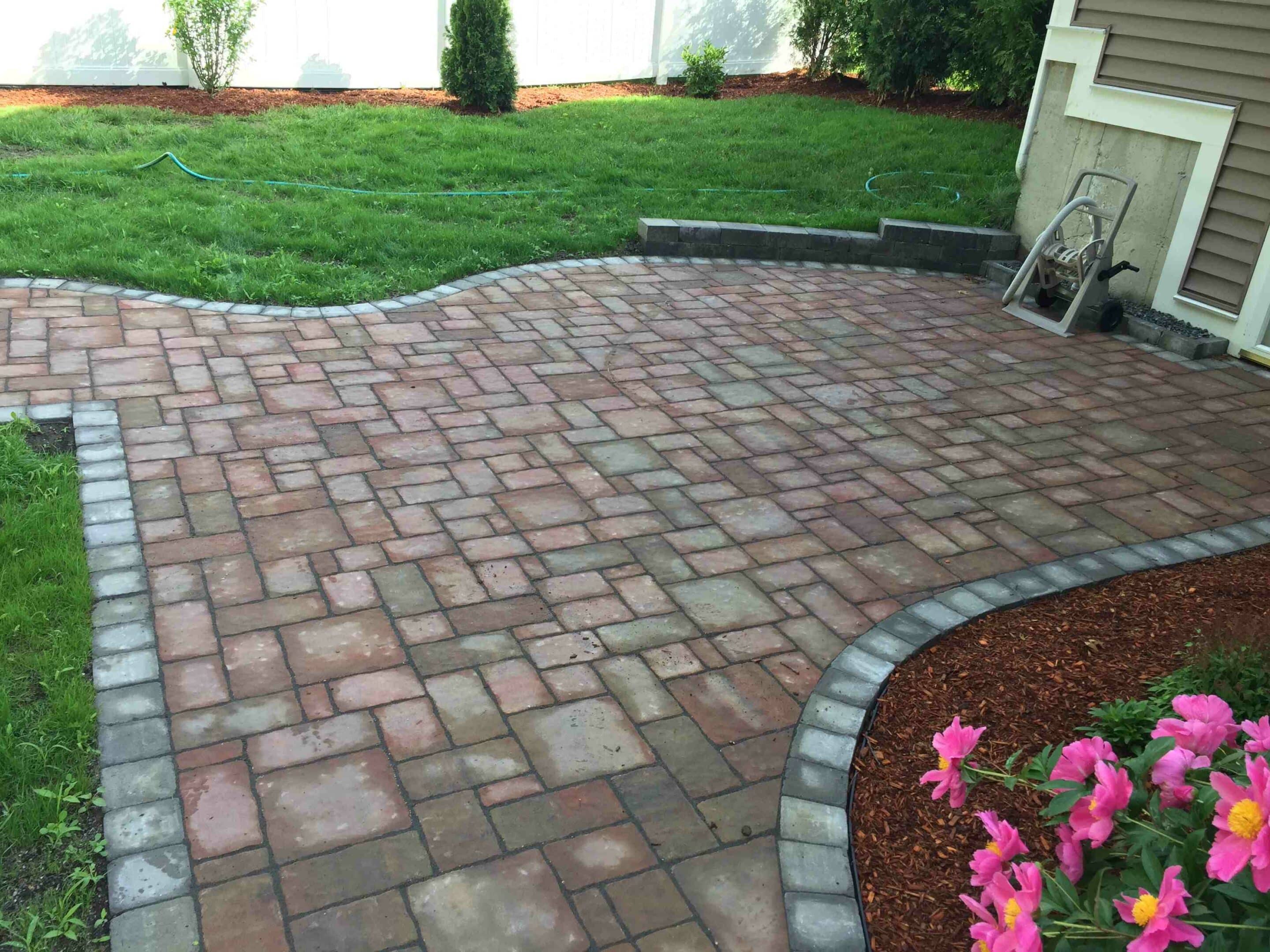 Your Guide to Choosing the Best Hardscape Design Services