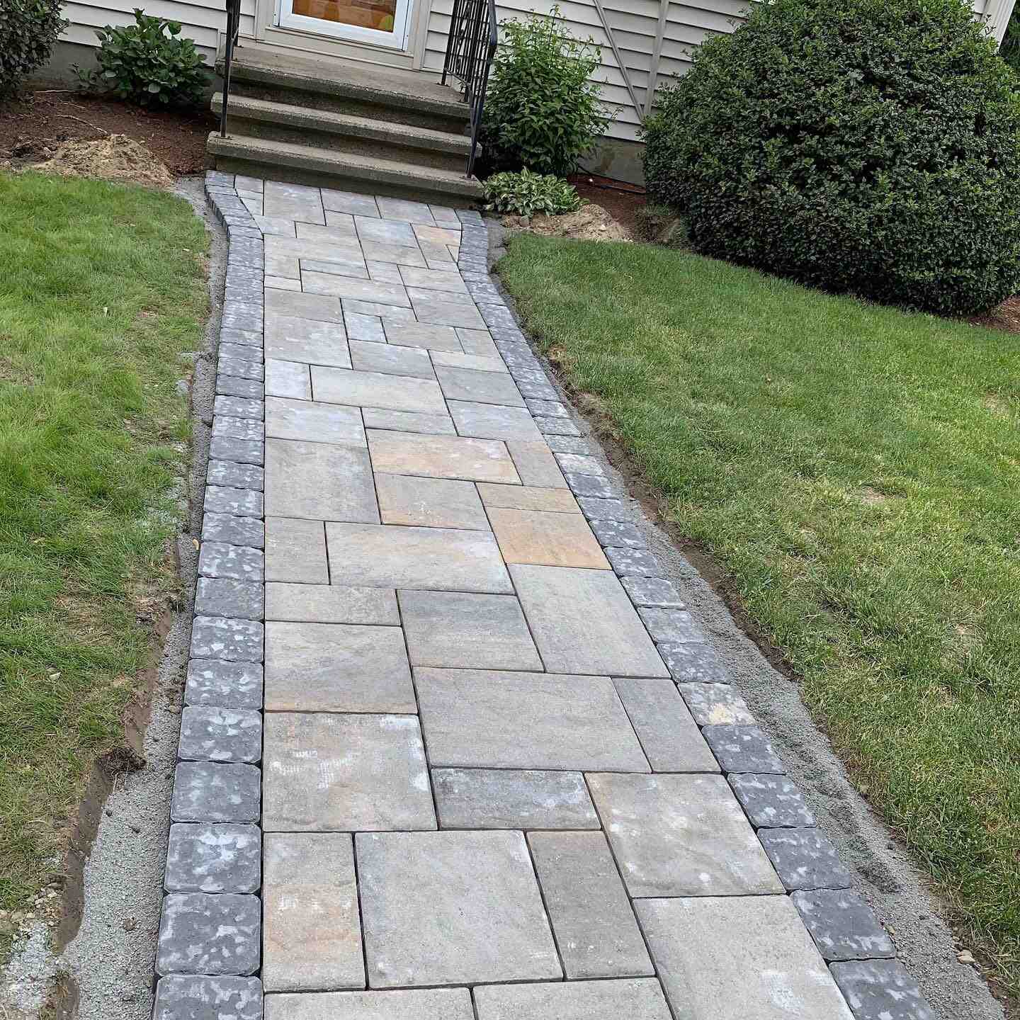 McLeod Landscaping Laying Down the Law on DIY Stone Paths